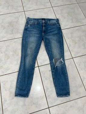 MOTHER Skinny Distressed Blue Jeans